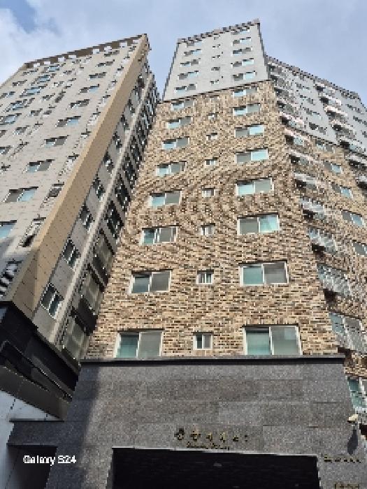 2025타경102542 상가근린 · 서울특별시 중구 황학동 1572 동광팰리스 3층304호