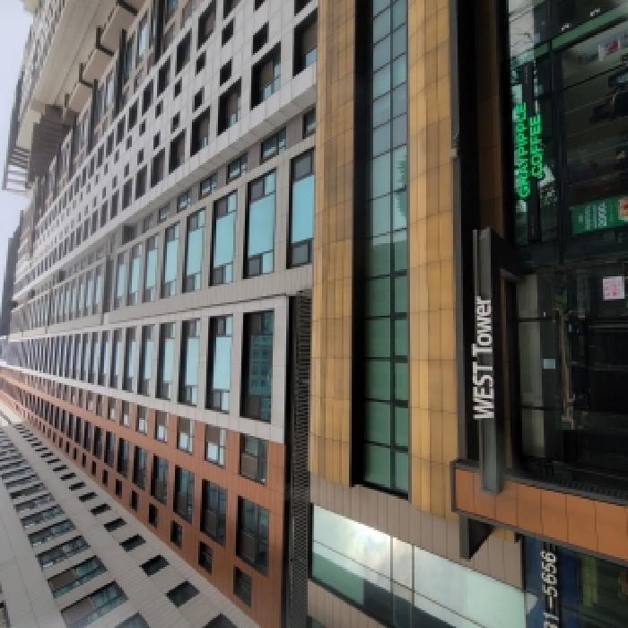 2026타경100062 아파트 · 서울특별시 중구 흥인동 13-1 청계천 두산위브더제니스 27층웨스트2702호