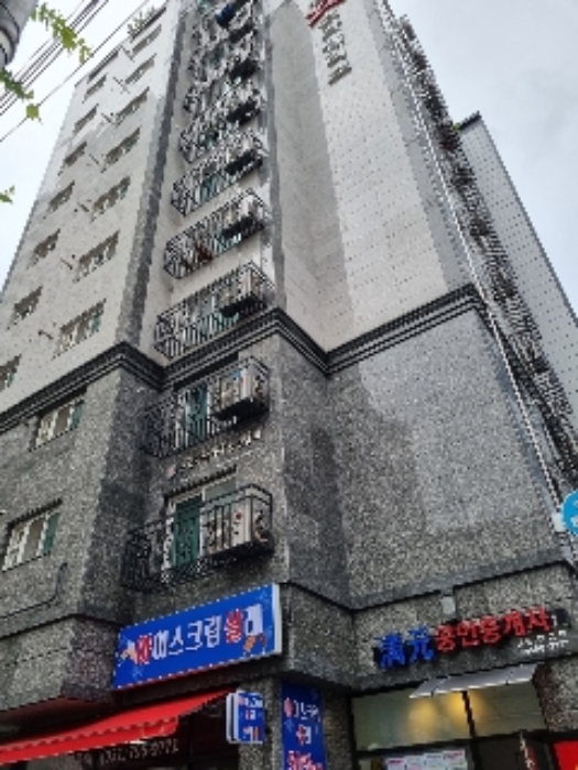 2022타경54440 상가근린 · 서울특별시 강동구 성안로25길 21 3층303호 (천호동,성우스타팰리스)
