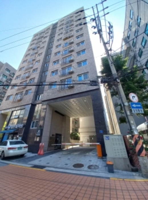 2024타경118594 다세대연립 · 서울특별시 강서구 양천로75길 8 제102동 제10층 제1004호 (염창동, 현진파크뷰)