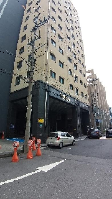 2025타경10635 상가근린 · 서울특별시 영등포구 영등포동5가 78 트리베카 제에이동 제8층 제801호