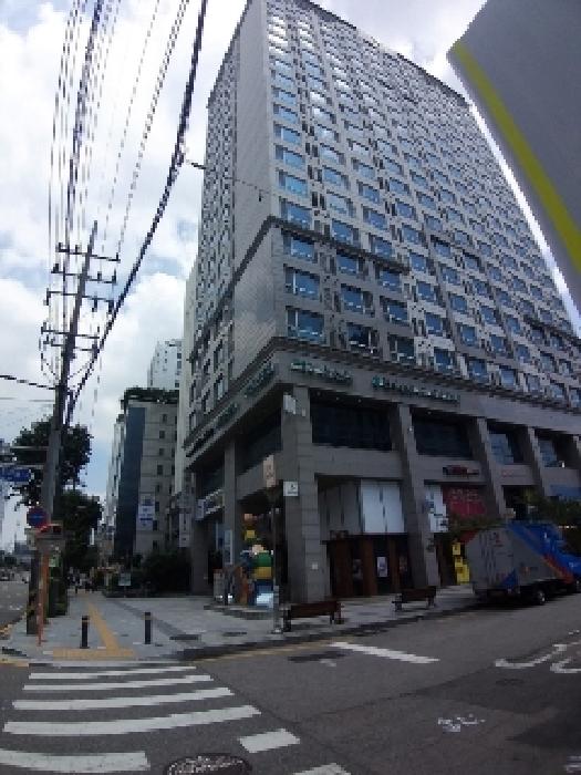 2025타경10860 상가근린 · 서울특별시 구로구 구로동 97 로제리움2차 제8층 제815호