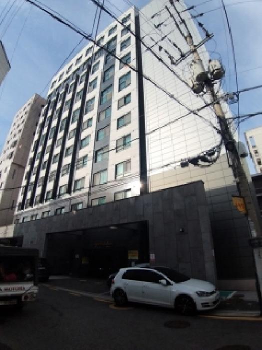 2025타경12139 상가근린 · 서울특별시 금천구 시흥동 888-14 신영메트로시티 제11층 제1113호