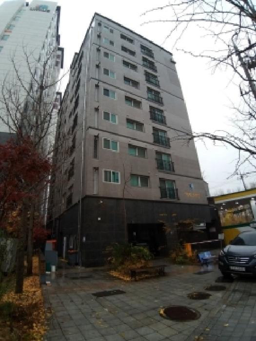 2025타경13299 상가근린 · 서울특별시 금천구 가산동 535-156 이지크라운 제2층 제205호