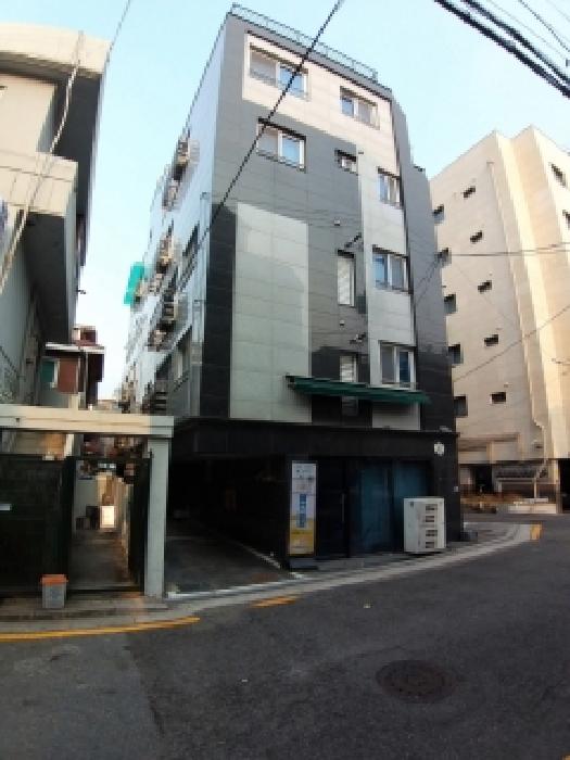 2025타경13302 다세대연립 · 서울특별시 금천구 독산동 1061-30 제4층 제402호
