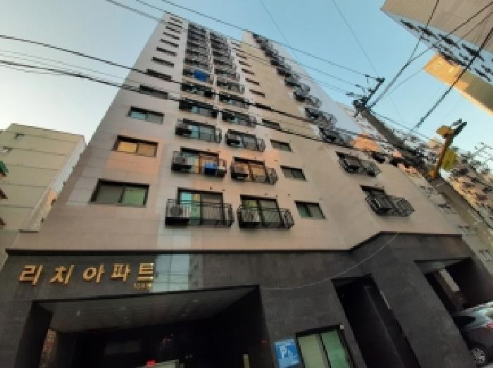 2025타경13368 상가근린 · 서울특별시 강서구 화곡동 925-15 리치아파트 제105동 제3층 제304호