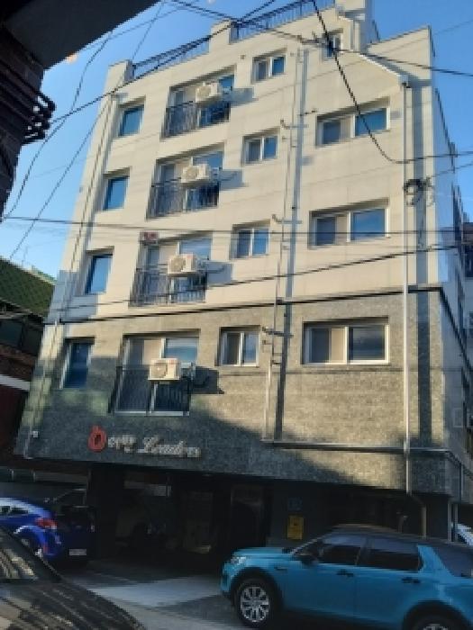 2025타경14135 다세대연립 · 서울특별시 양천구 신월동 99-16 어반리더스 제4층 제404호