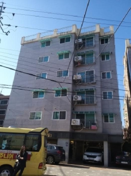 2025타경14188 다세대연립 · 서울특별시 양천구 신월동 221-35 미소빌3 제5층 제502호