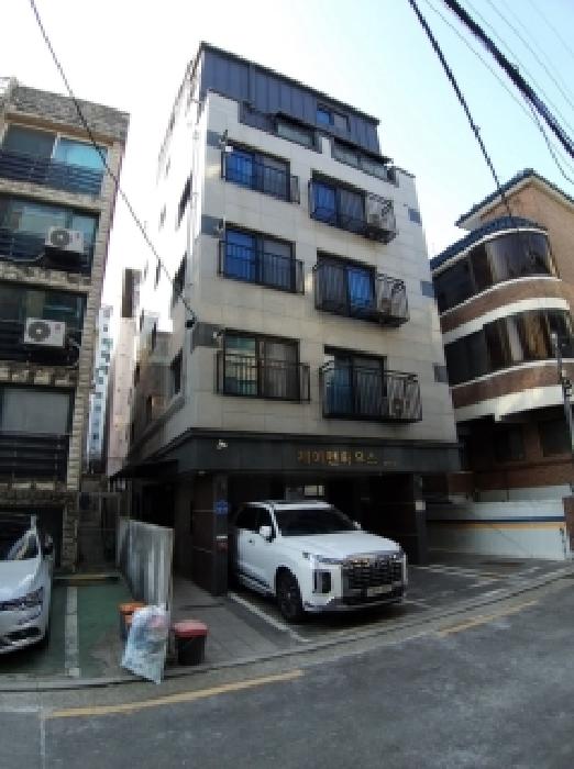 2026타경3230 다세대연립 · 서울특별시 강서구 내발산동 697-2 제이앤하우스 제4층 제402호
