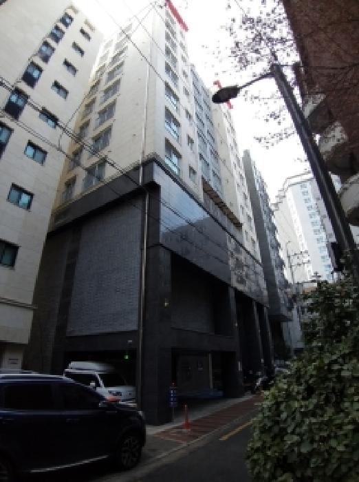 2026타경3595 상가근린 · 서울특별시 강서구 화곡동 24-69 나인스퀘어 제4층 제401호