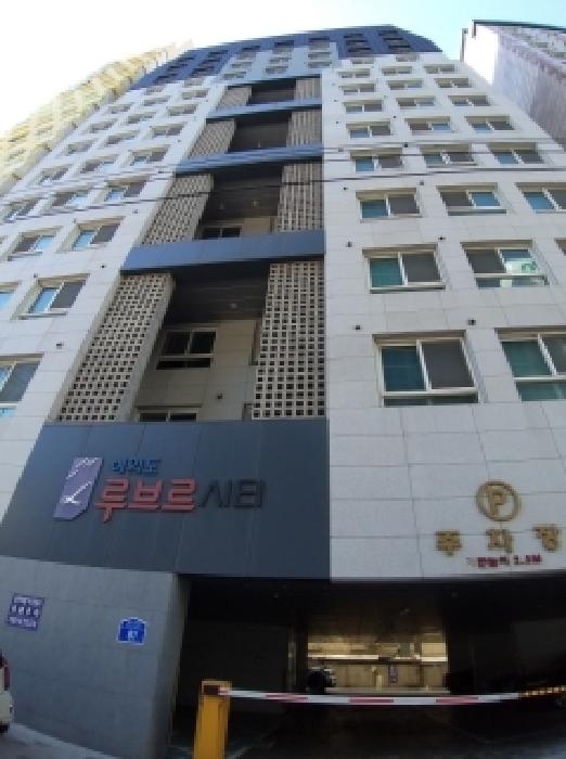 2026타경3661 상가근린 · 서울특별시 영등포구 영등포동7가 94-52 루브르씨티 제6층 제602호