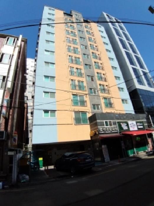 2026타경3737 아파트 · 서울특별시 강서구 화곡동 899-8 한울아파트 제11층 제1101호