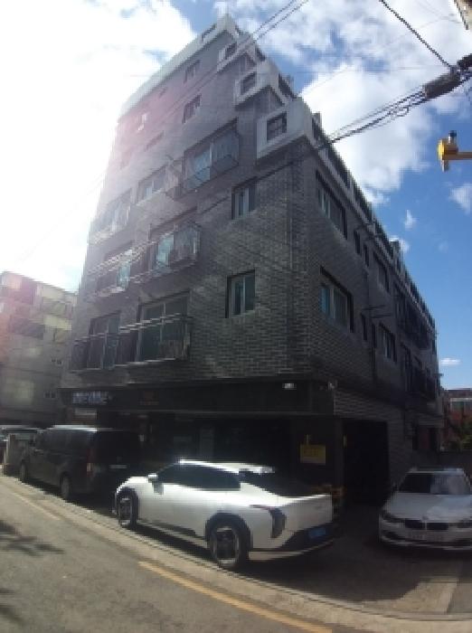 2026타경3761 다세대연립 · 서울특별시 강서구 화곡동 966-9 더원 4층402호