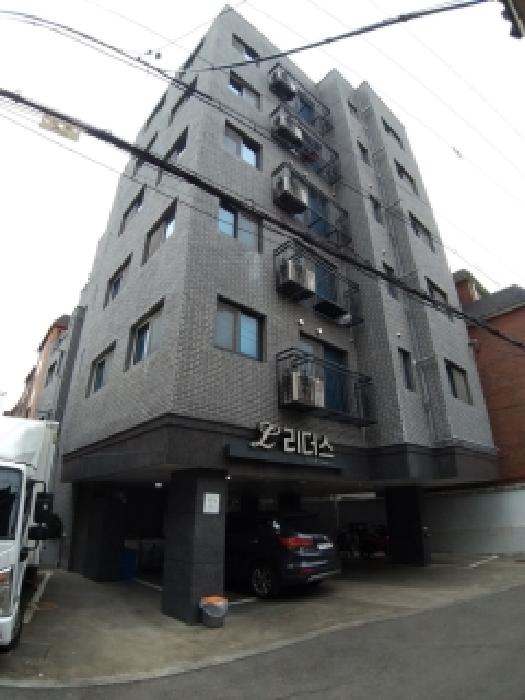 2026타경3853 다세대연립 · 서울특별시 강서구 방화동 319-3 제이투리더스 제2층 제202호