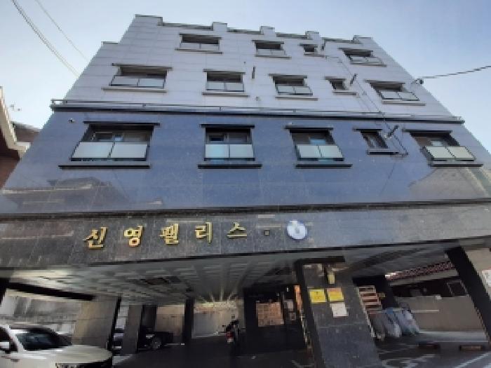 2026타경4081 다세대연립 · 서울특별시 금천구 독산동 378-404 신영팰리스 제3층 제303호