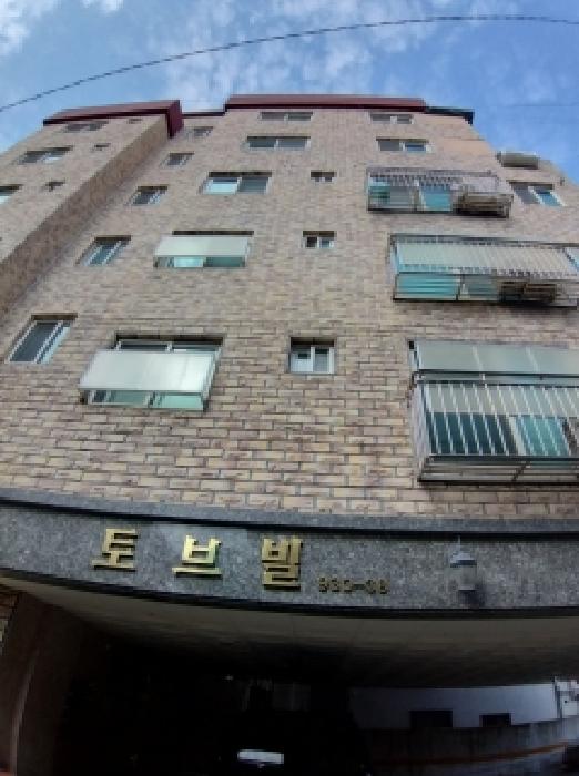 2026타경4272 다세대연립 · 서울특별시 양천구 신정동 930-38 토브빌 제3층 제302호