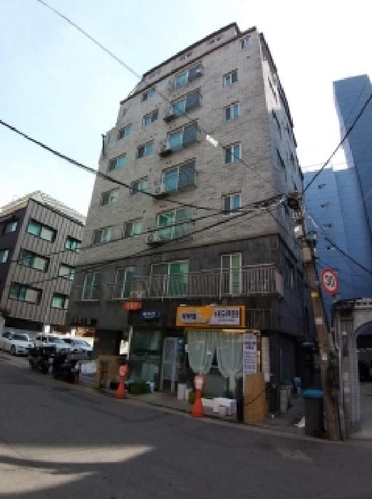 2026타경4536 다세대연립 · 서울특별시 강서구 화곡동 377-20 감성리즈빌 제6층 제603호