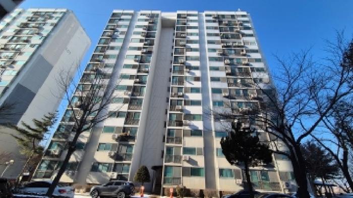 2025타경73895 아파트 · 경기도 포천시 신북면 기지리 101-6 신포천아파트 제102동 102동 제13층 제1303호