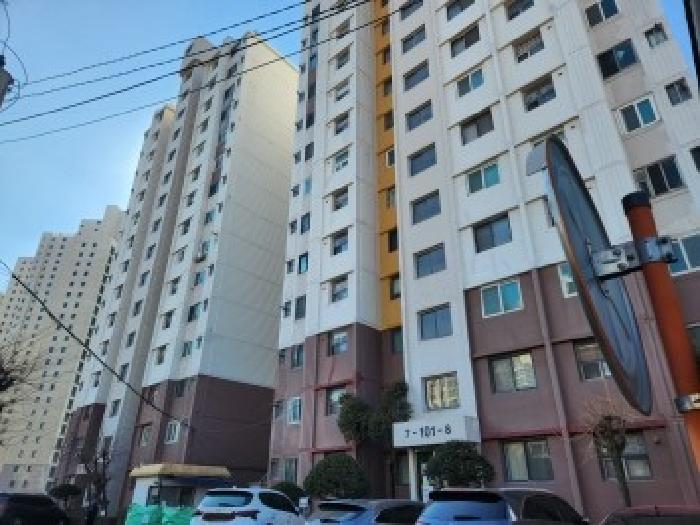 2026타경70299 아파트 · 경기도 양주시 회정동 866 금용아파트 101동 15층 1506호