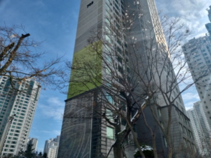 2024타경1202 아파트 · 인천광역시 남동구 에코중앙로 163 703동 9층903호 (논현동,에코메트로7블록한화꿈에그린아파