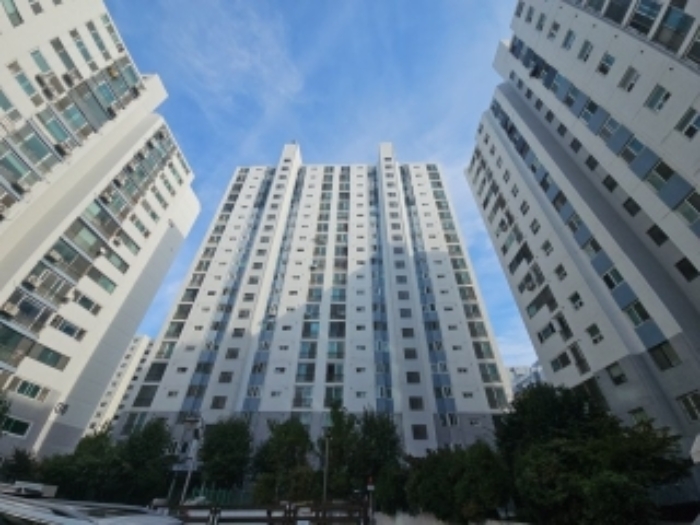 2024타경567023 아파트 · 인천광역시 부평구 마장로272번길 76 311동 20층2003호 (산곡동,경남아파트)
