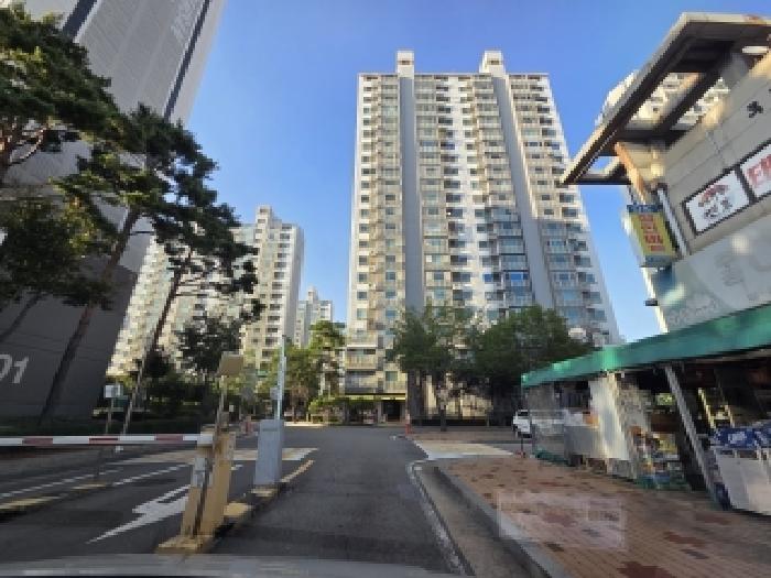 2025타경1549 아파트 · 인천광역시 부평구 삼산동 440-1 삼산타운1단지아파트 108동 1층104호