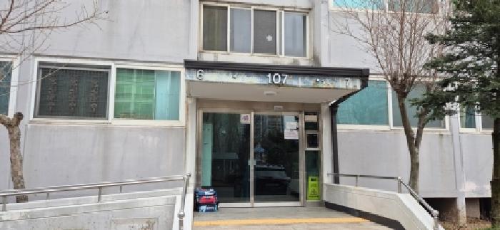 2026타경30421 아파트 · 경기도 김포시 감정동 685 푸른마을 107동 14층 1407호