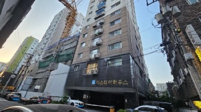 2026타경30815 상가근린 · 경기도 부천시 원미구 심곡동 129-12 지스테이하우스 7층703호