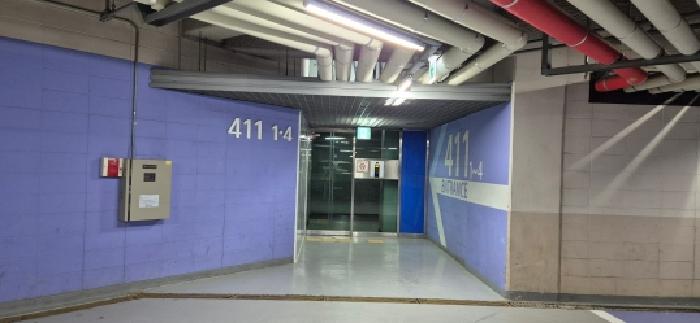 2026타경30928 아파트 · 경기도 김포시 장기동 1886-2 고창마을케이씨씨스위첸 411동 11층1102호