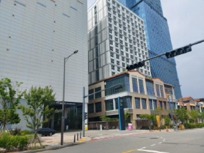 2025타경1301 공장 · 경기도 오산시 가수동 399 현대테라타워씨엠씨 지식산업센터동 4층에프433호