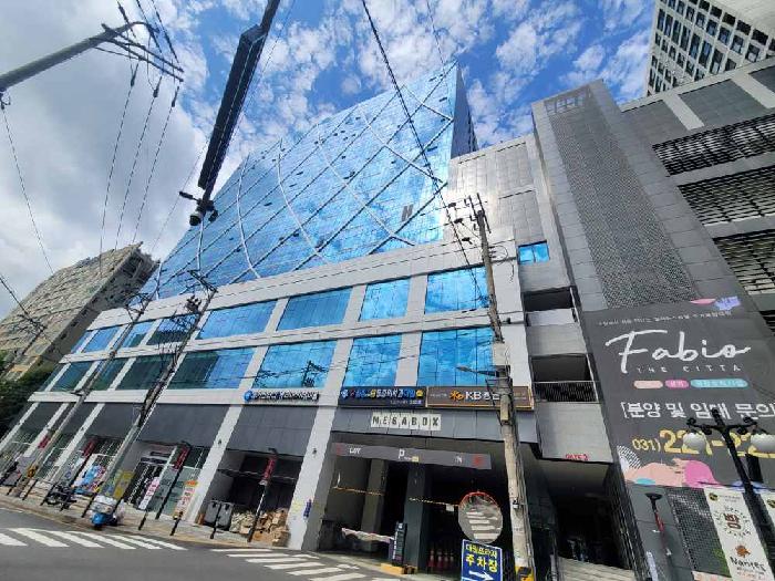 2025타경1516 상가근린 · 경기도 수원시 팔달구 인계동 1125-1 파비오더씨타 5층업무시설514호