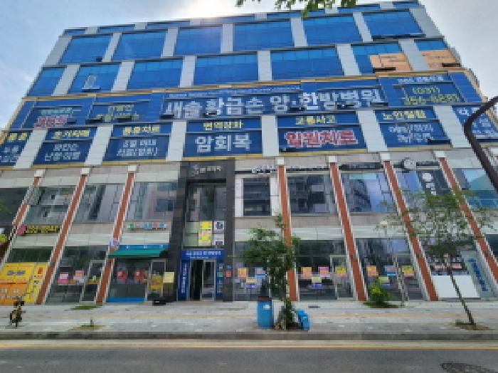 2025타경56115 상가근린 · 경기도 화성시 새솔동 송산그린시티104블럭01-0401 봄프라자 1동 6층605호