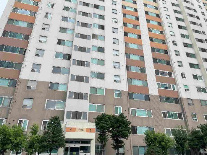 2025타경56437 아파트 · 경기도 수원시 팔달구 화서동 656 현대아파트 104동 1층104호