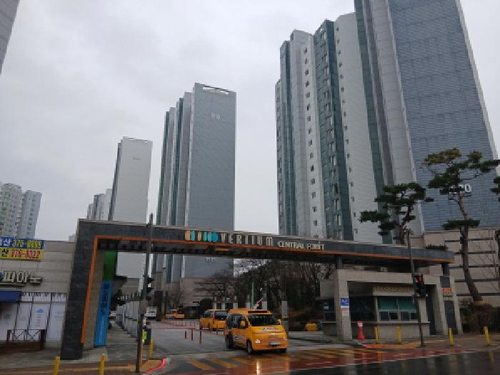2025타경59360 아파트 · 경기도 화성시 목동 494 호반베르디움센트럴포레 1921동 21층2101호