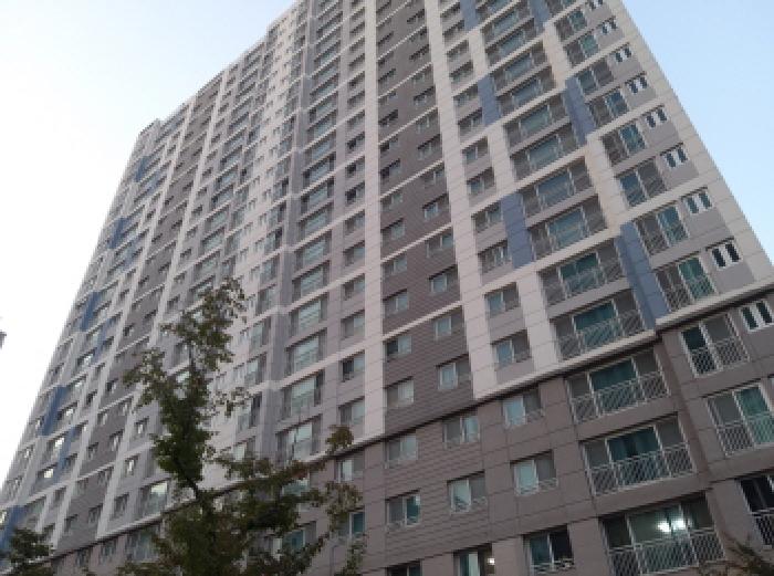 2025타경856 아파트 · 경기도 평택시 죽백동 737 평택소사벌호반베르디움 1108동 8층801호