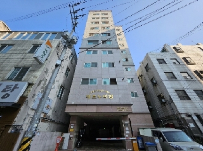 2024타경105554 다세대연립 · 경기도 안양시 만안구 안양로263번길 5 6층605호 (안양동,세르누비앙3차)