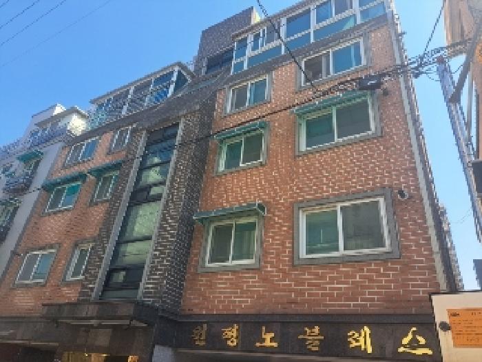 2025타경100996 다세대연립 · 경기도 안양시 만안구 안양동 873-90 원평노블레스 2층202호