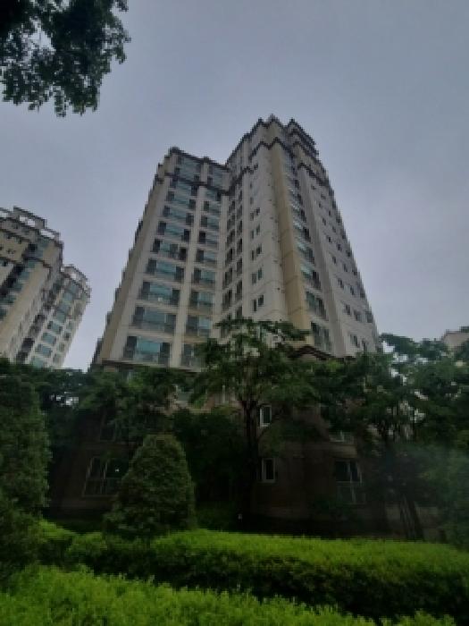 2026타경50515 아파트 · 충청북도 청주시 흥덕구 복대동 3377 신영지웰홈스아파트 106동 1층102호