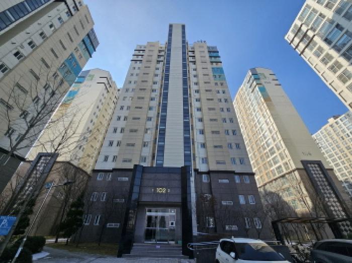 2025타경31023 아파트 · 충청북도 충주시 중앙탑면 용전리 696 신우희가로아파트 102동 14층1401호