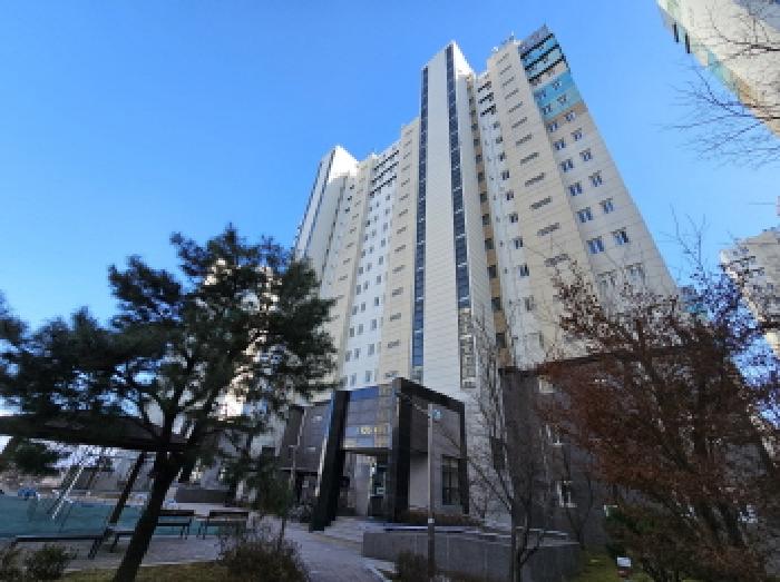 2025타경31039 아파트 · 충청북도 충주시 중앙탑면 용전리 696 신우희가로아파트 106동 1층104호