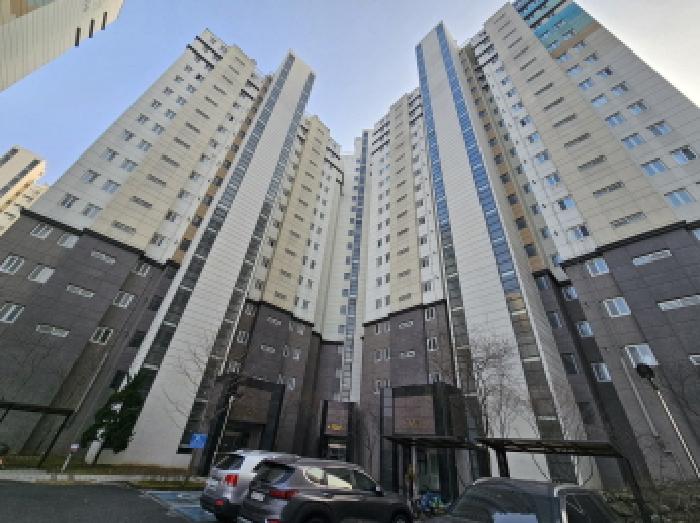 2026타경30025 아파트 · 충청북도 충주시 중앙탑면 용전리 696 신우희가로아파트 109동 2층204호