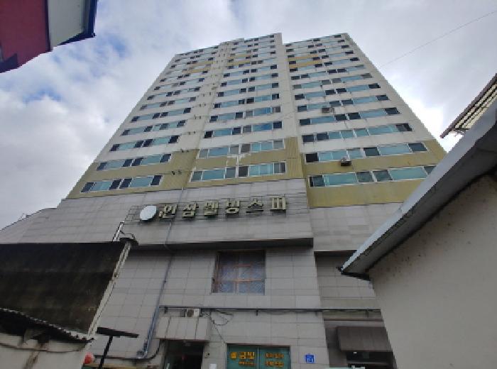 2025타경3881 상가근린 · 충청남도 금산군 금산읍 중도리 32-10 방원한방타운 2층201호