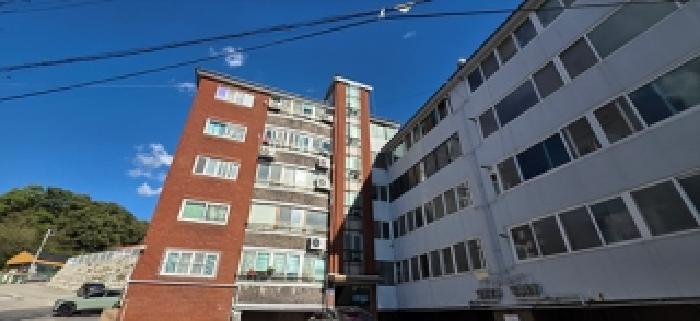 2025타경1182 아파트 · 충청남도 예산군 예산읍 향천리 177 신천아파트 3층303호