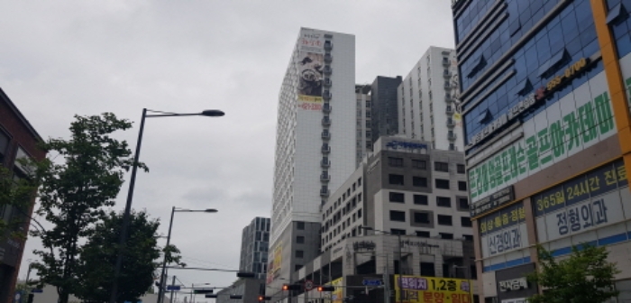 2023타경106978 상가근린 · 충청남도 천안시 서북구 불당25로 244 14층 1411호 (불당동,불당코아루와이드시티오피