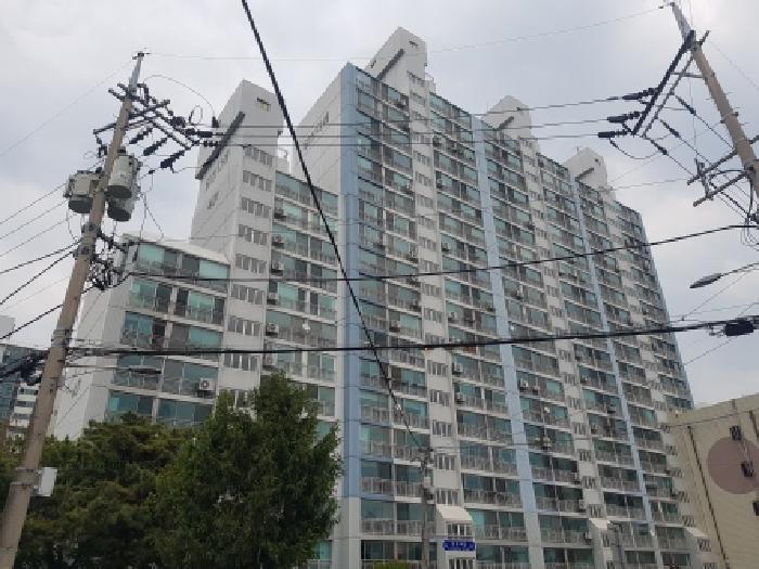 2026타경10685 아파트 · 충청남도 천안시 서북구 쌍용동 657 일성다래아파트(이즈마트) 상가동 6층602호