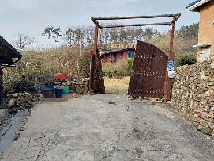2025타경138 대지 · 충청남도 공주시 계룡면 내흥리 203