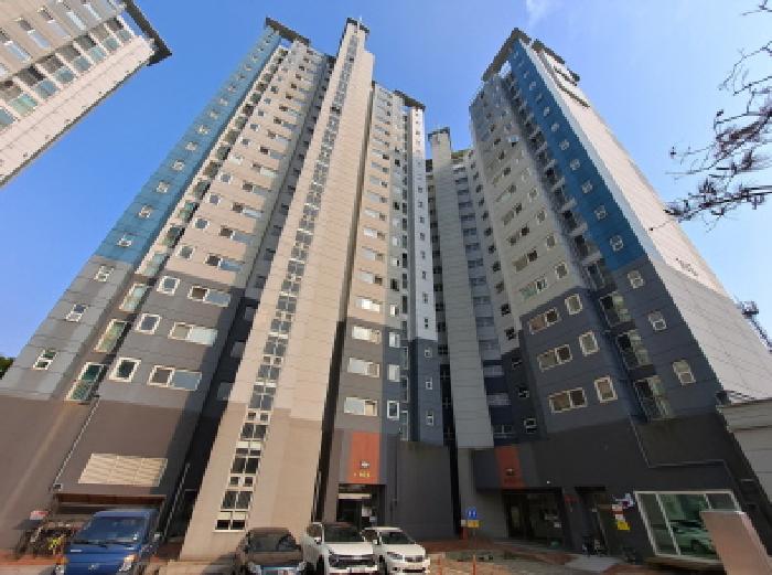2025타경51363 아파트 · 충청남도 당진시 신평면 금천리 1642 당진신평엘아이지리가아파트 103동 2층203호