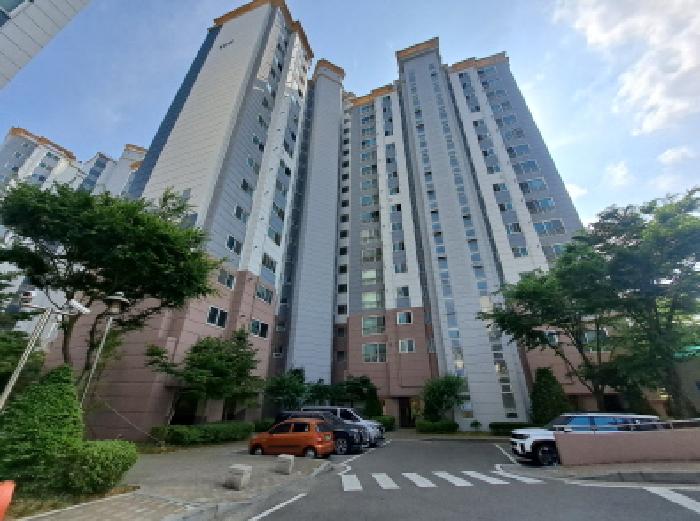 2025타경51365 아파트 · 충청남도 당진시 채운동 1120 대동다숲아파트 106동 7층704호