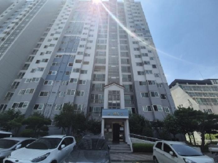 2025타경3947 아파트 · 경상북도 포항시 남구 대잠동 470-6 이동우방파크빌 제103동 1407호