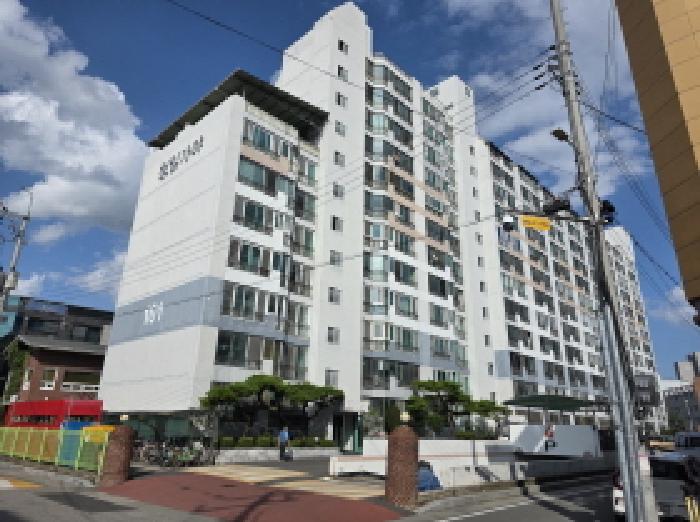 2025타경31547 아파트 · 경상북도 성주군 성주읍 성산리 2098-6 센트로빌 1동 9층902호